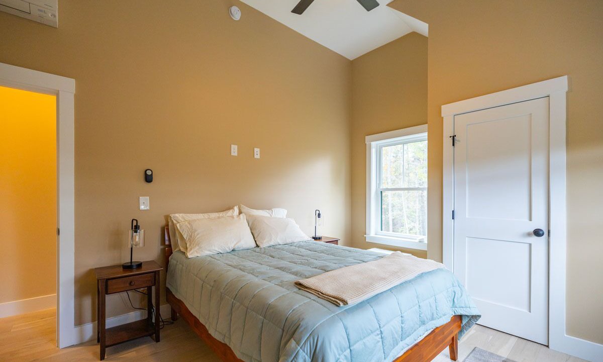 Photo of Bedroom in Bethel