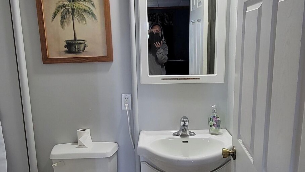 Photo of Bathroom in Burdett
