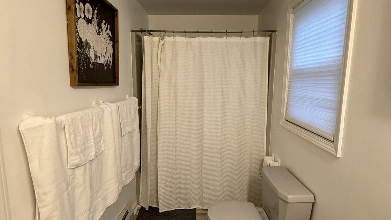 Photo of Bathroom in Burdett