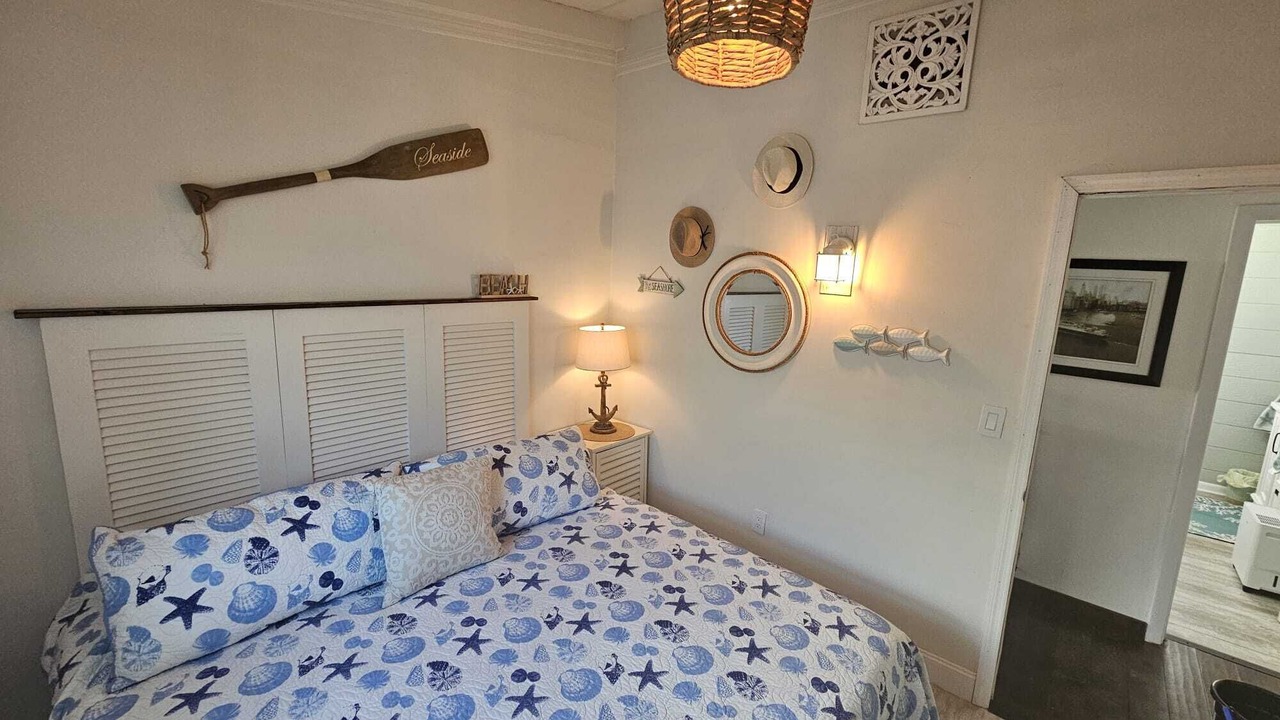 Photo of Bedroom in Naples Park