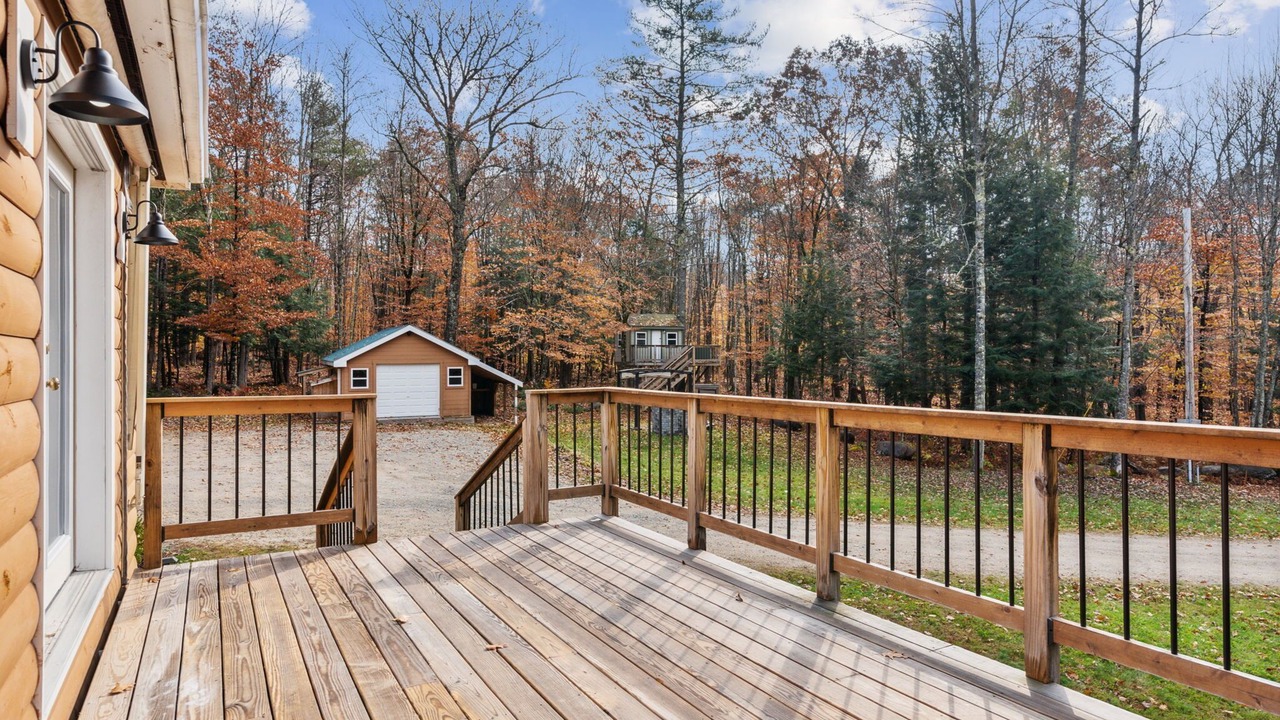 Photo of Patio Balcony in Fryeburg