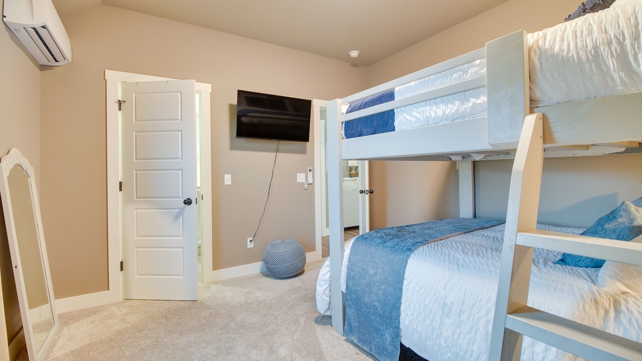 Photo of Bedroom in Farmington
