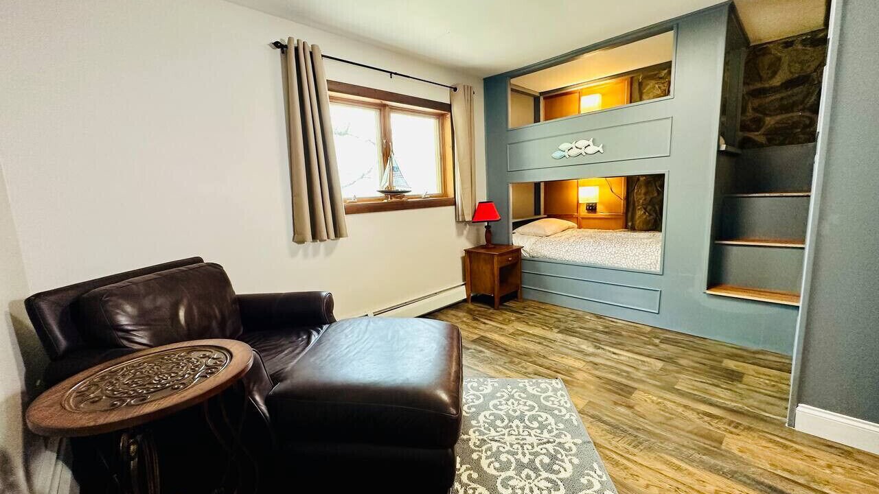 Photo of Bedroom in Hammondsport