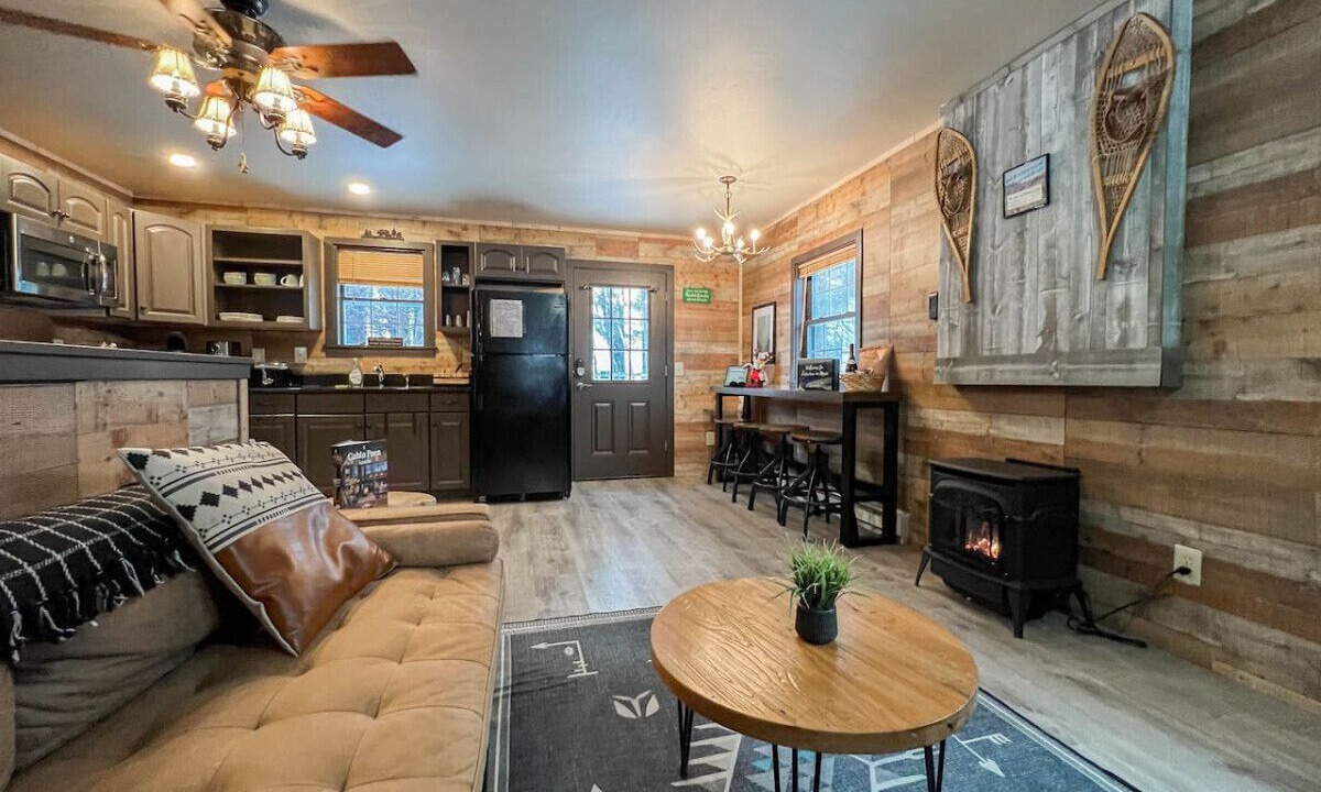 Photo of Livingroom in Fryeburg