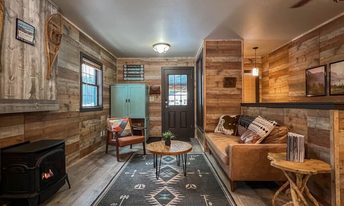 Photo of Livingroom in Fryeburg