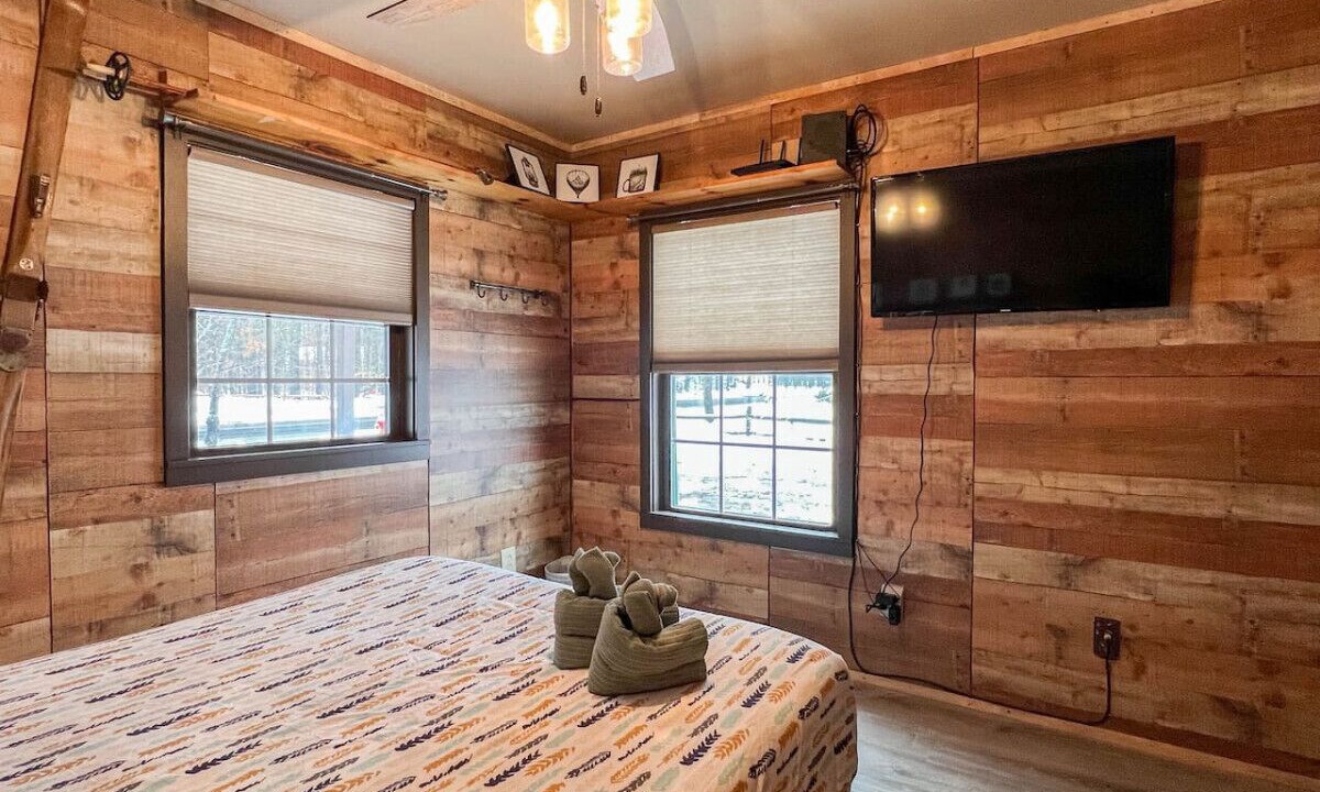 Photo of Bedroom in Fryeburg