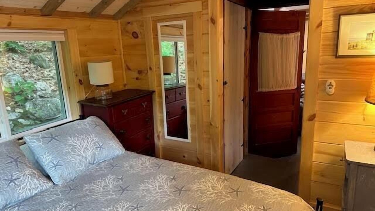 Photo of Bedroom in Harrison
