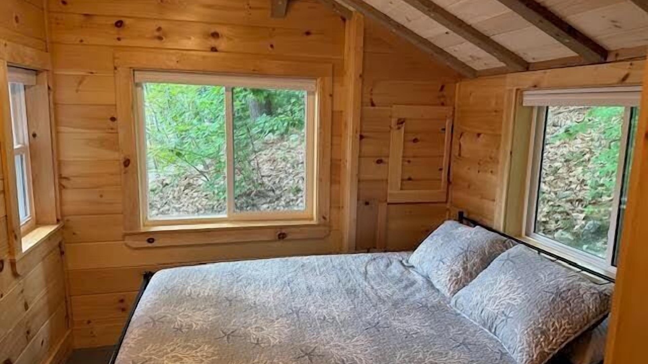 Photo of Bedroom in Harrison
