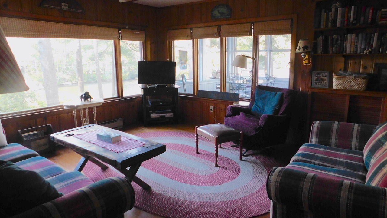 Photo of Livingroom in South Casco
