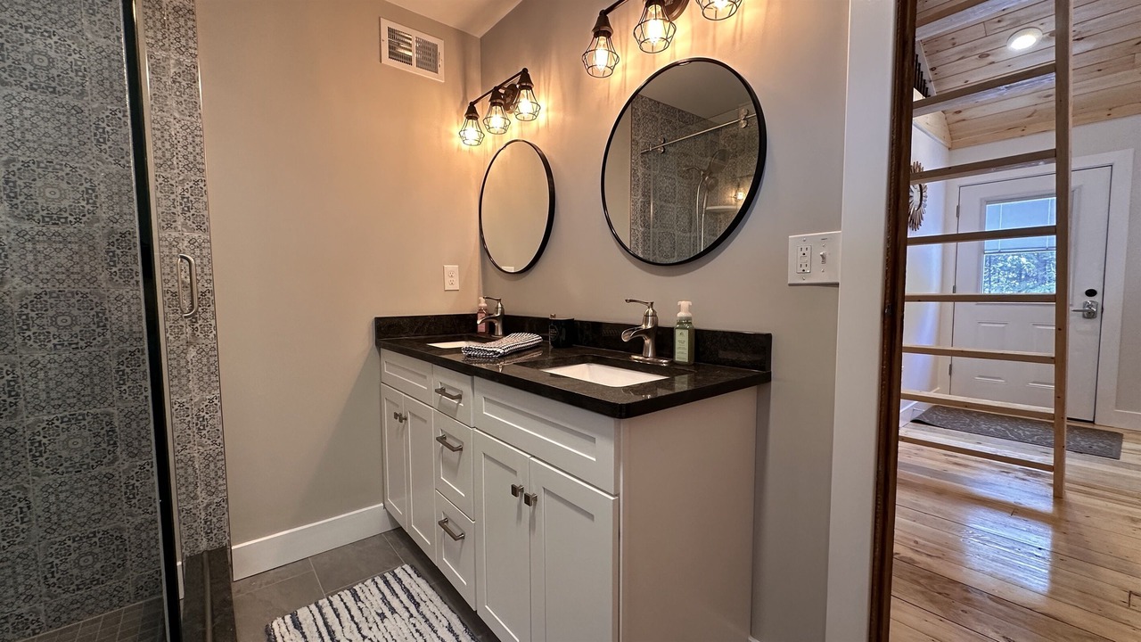 Photo of Bathroom in Lake Luzerne