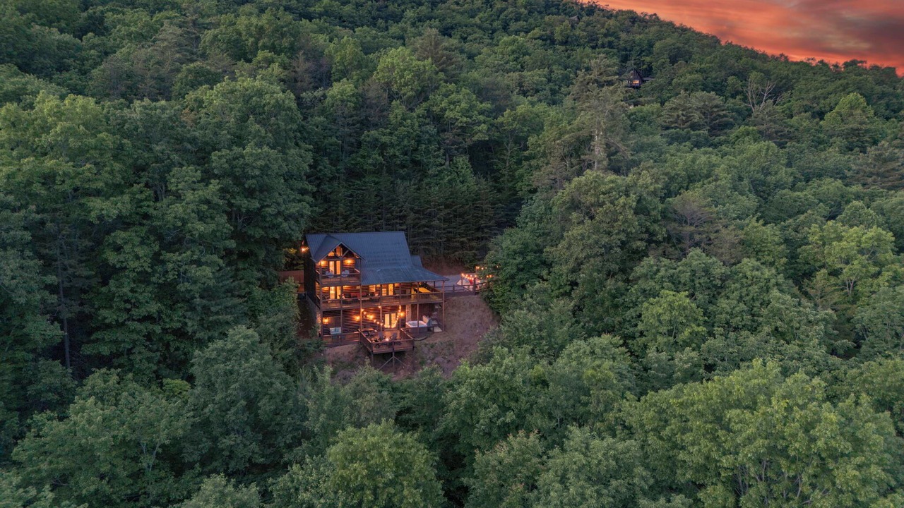 Photo of Outdoor in Cherry Log