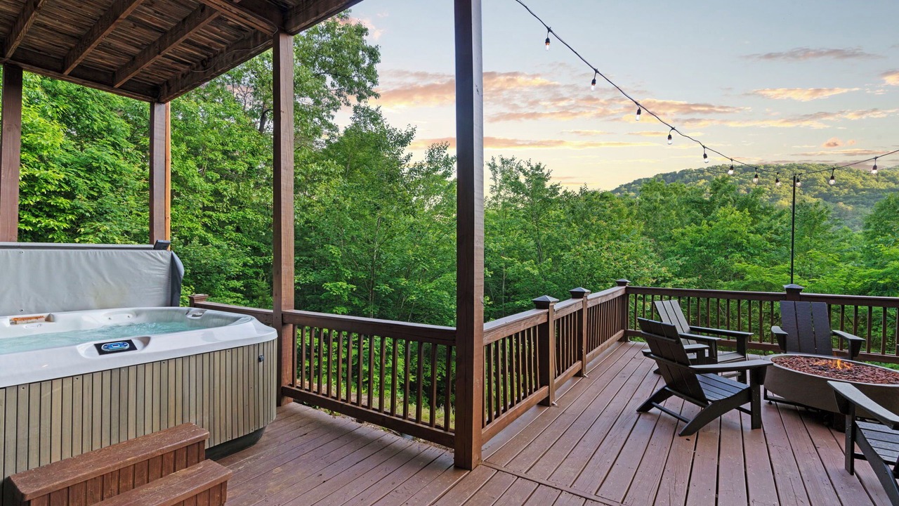 Photo of Patio Balcony in Cherry Log