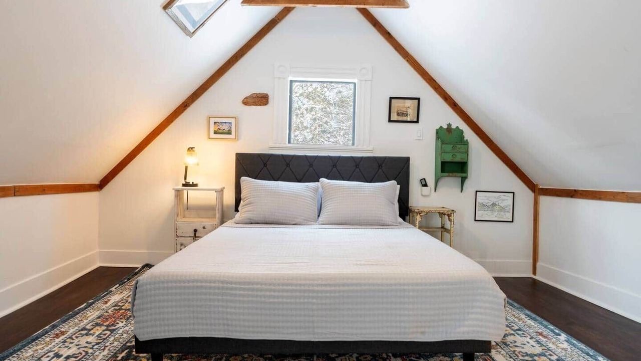 Photo of Bedroom in Ellsworth