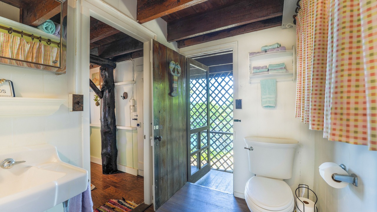 Photo of Bathroom in Boothbay Harbor