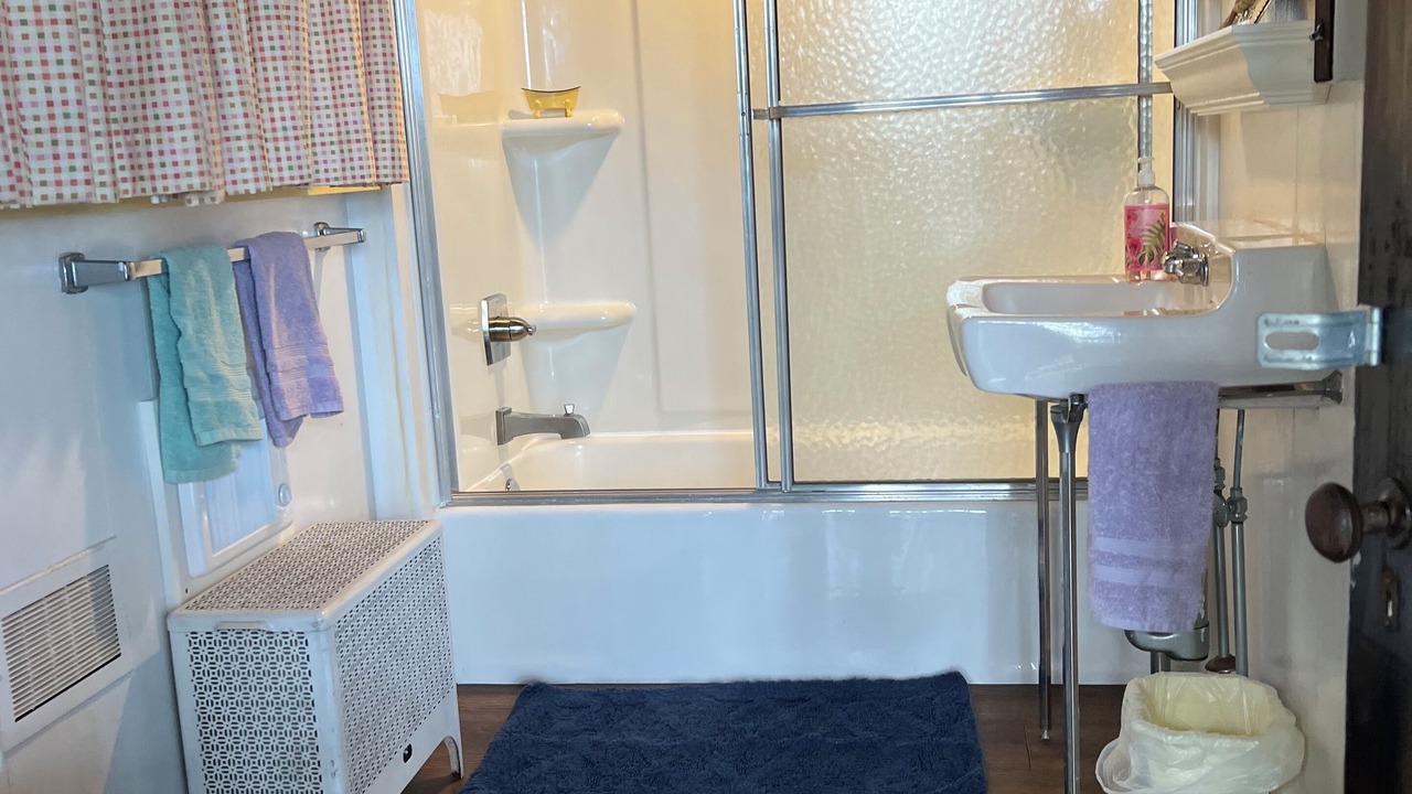 Photo of Bathroom in Boothbay Harbor