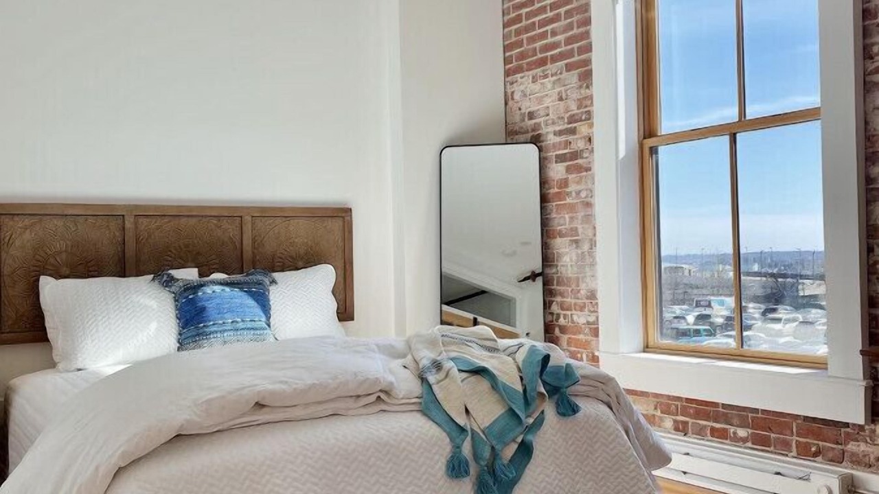 Photo of Bedroom in Downtown Portland