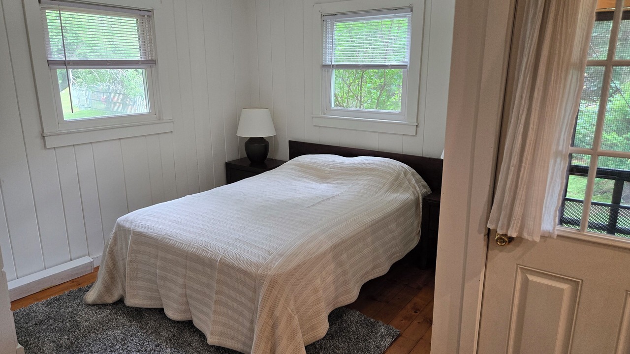 Photo of Bedroom in Johnsburg