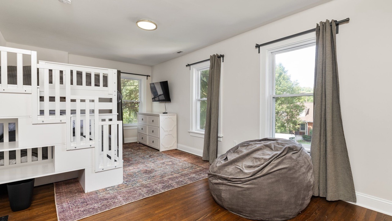 Photo of Bedroom in Clintonville