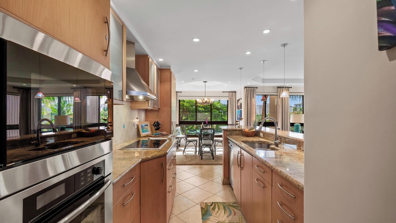Photo of Kitchen in Kaanapali