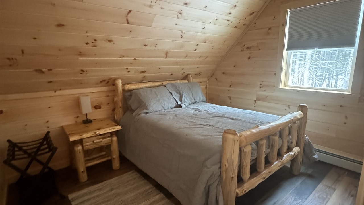Photo of Bedroom in Beaver Cove