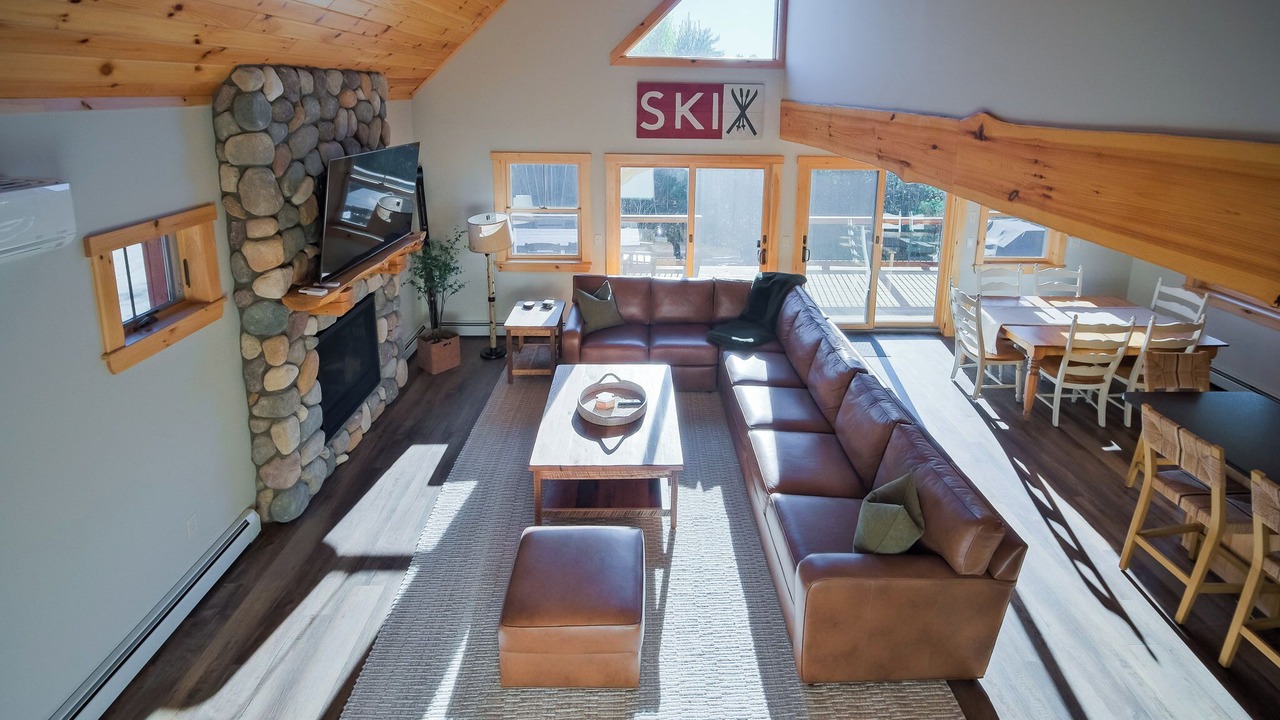 Photo of Livingroom in Bethel