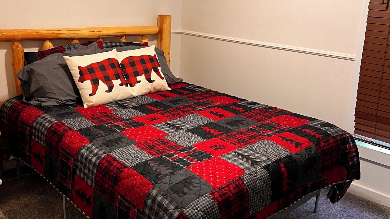 Photo of Bedroom in Farmersville Station