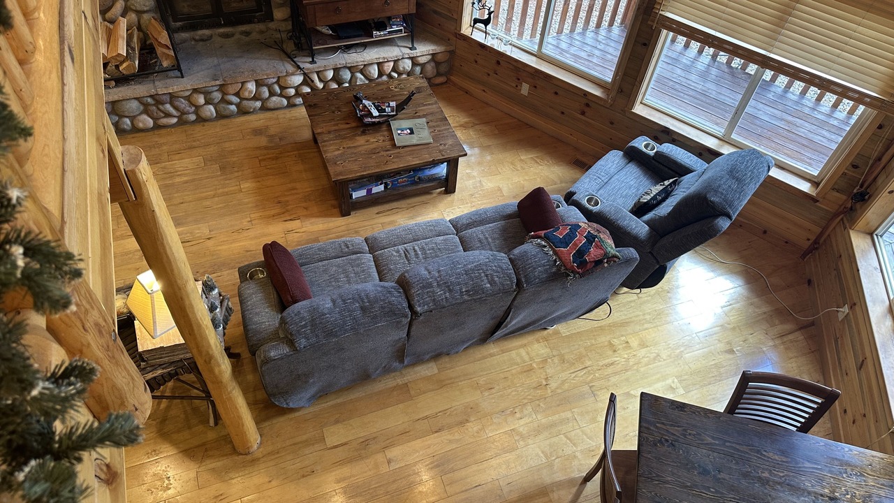 Photo of Livingroom in Meadow View Heights