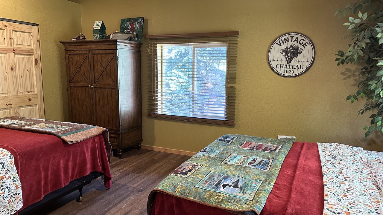 Photo of Bedroom in Meadow View Heights