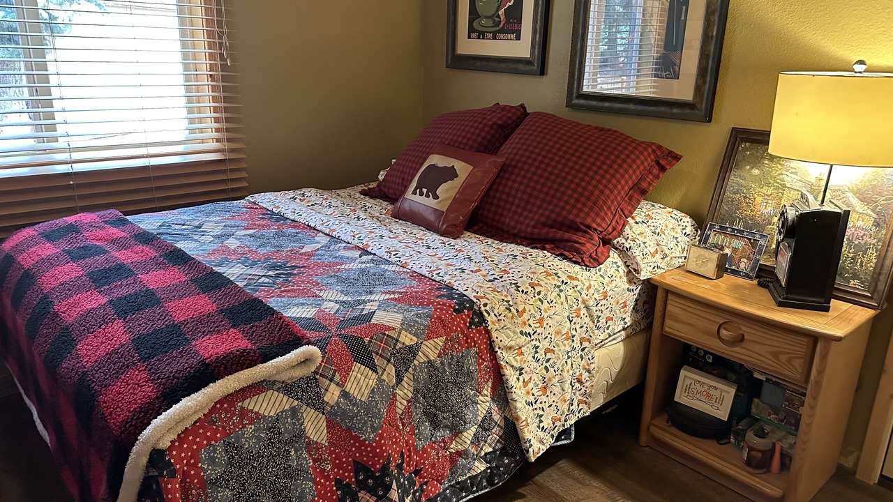 Photo of Bedroom in Meadow View Heights