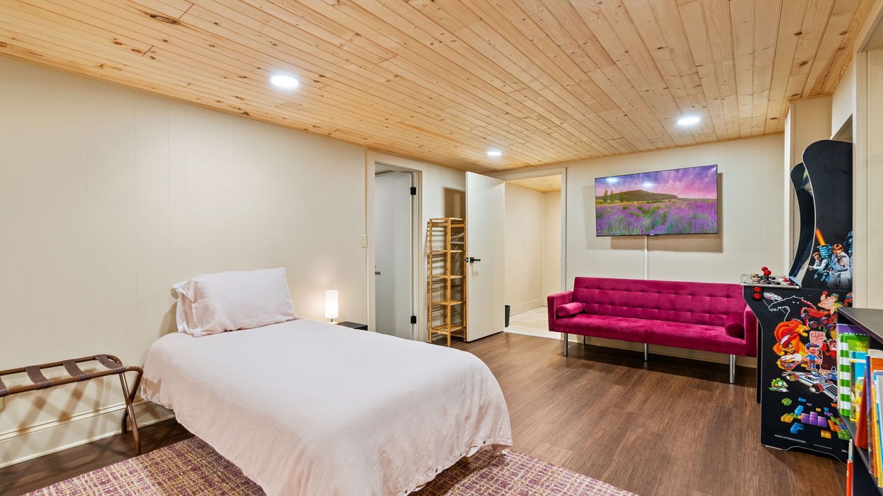 Photo of Bedroom in Brevard