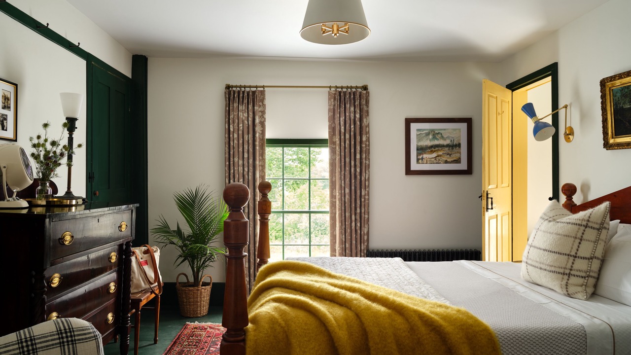 Photo of Bedroom in Center Lovell