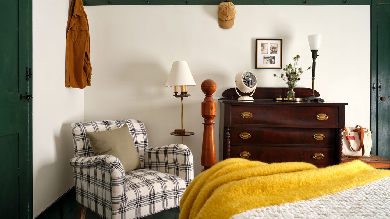 Photo of Bedroom in Center Lovell