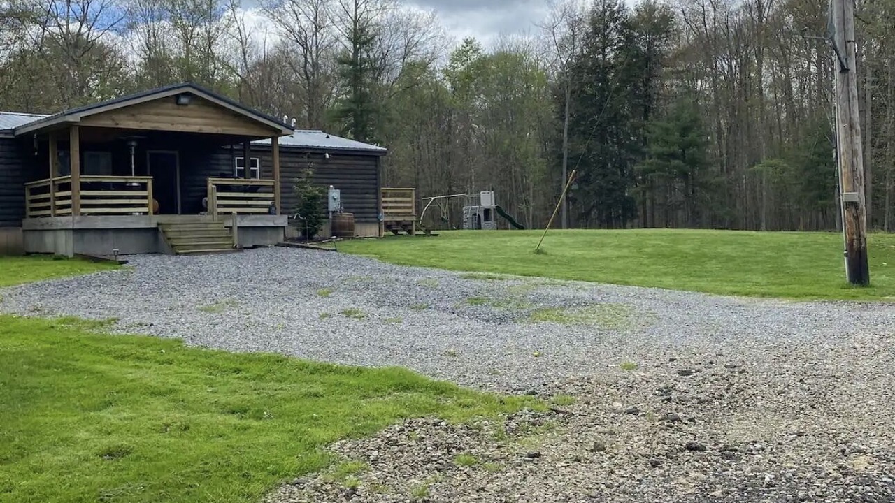 Photo of Outdoor in Leeper