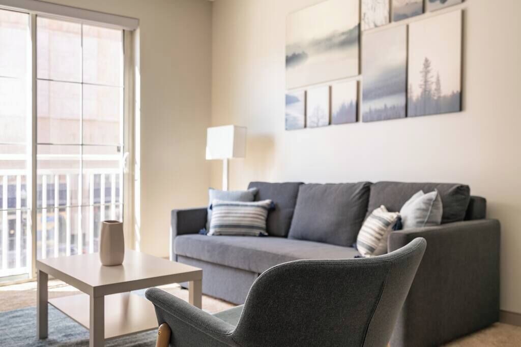 Photo of Livingroom in Uptown District