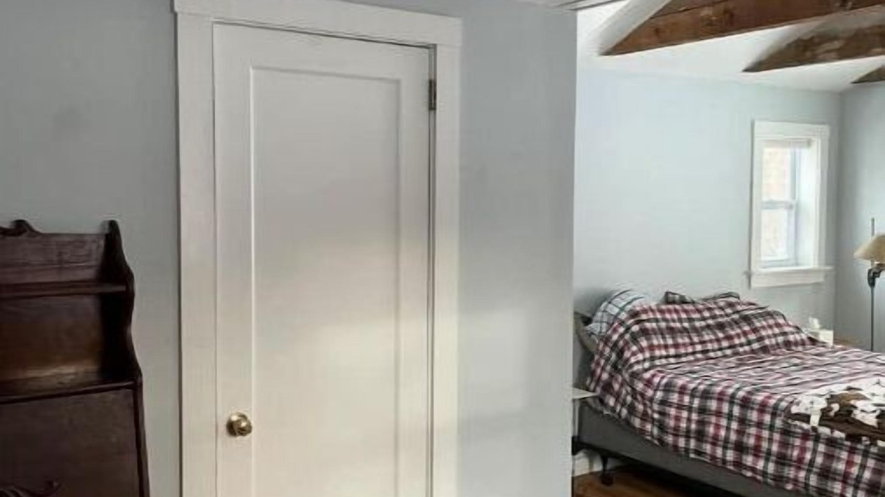 Photo of Bedroom in Pond Cove