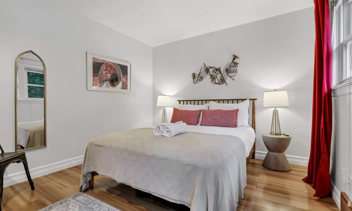 Photo of Bedroom in Clintonville