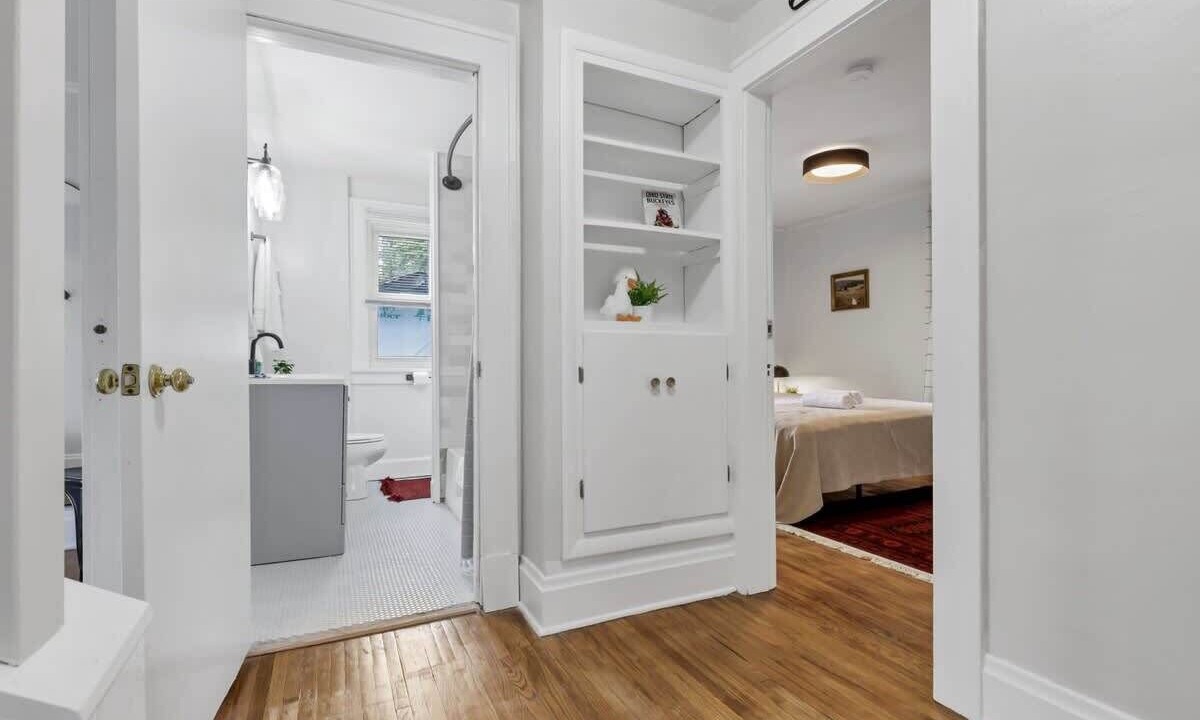 Photo of Bedroom in Clintonville