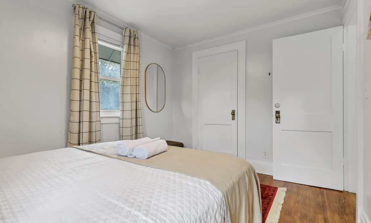 Photo of Bedroom in Clintonville