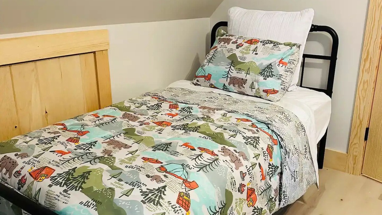 Photo of Bedroom in Otis