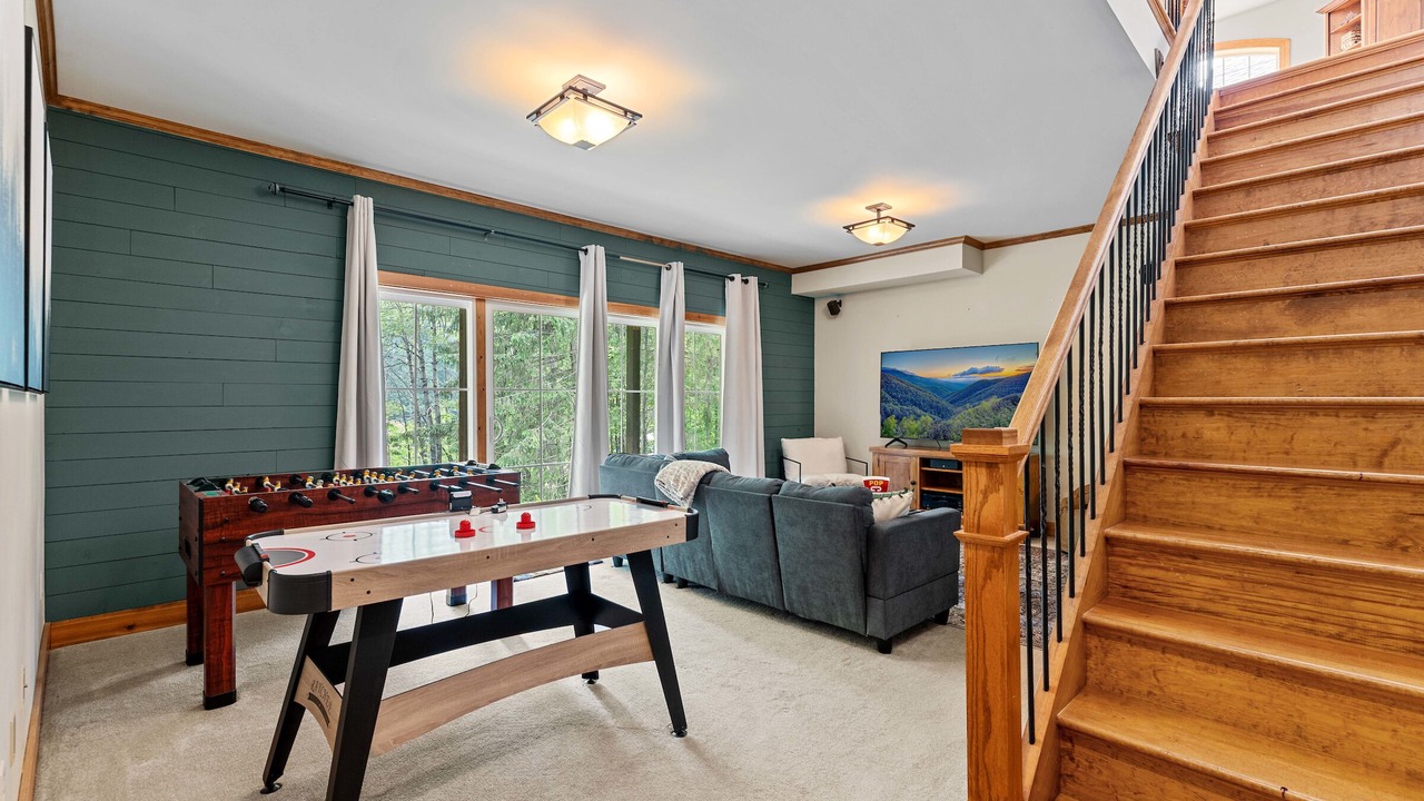 Photo of Bedroom in Ellicottville