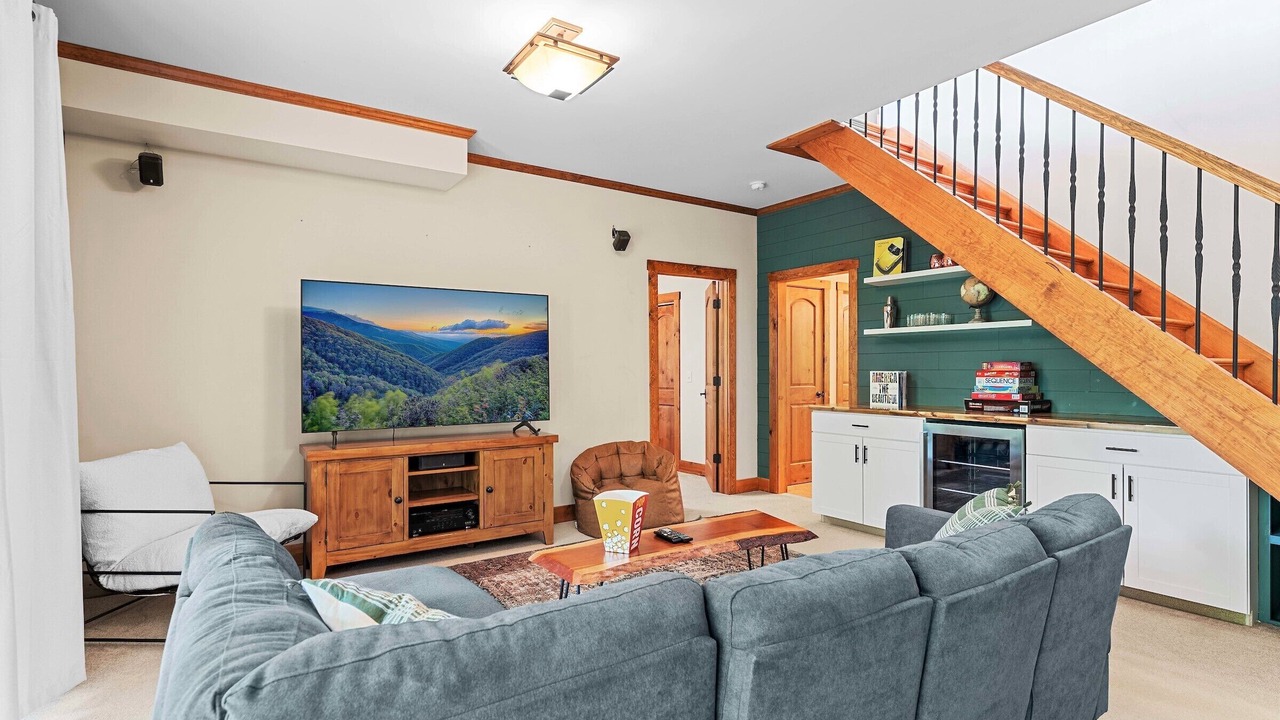 Photo of Livingroom in Ellicottville