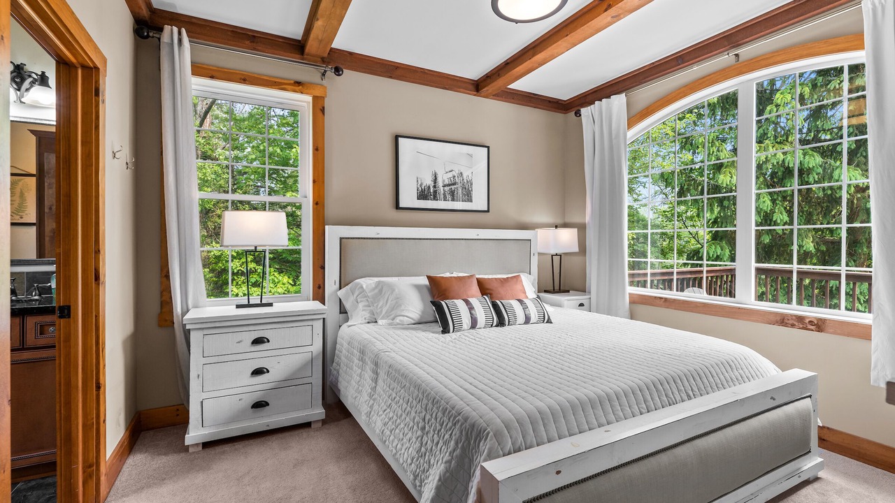 Photo of Bedroom in Ellicottville