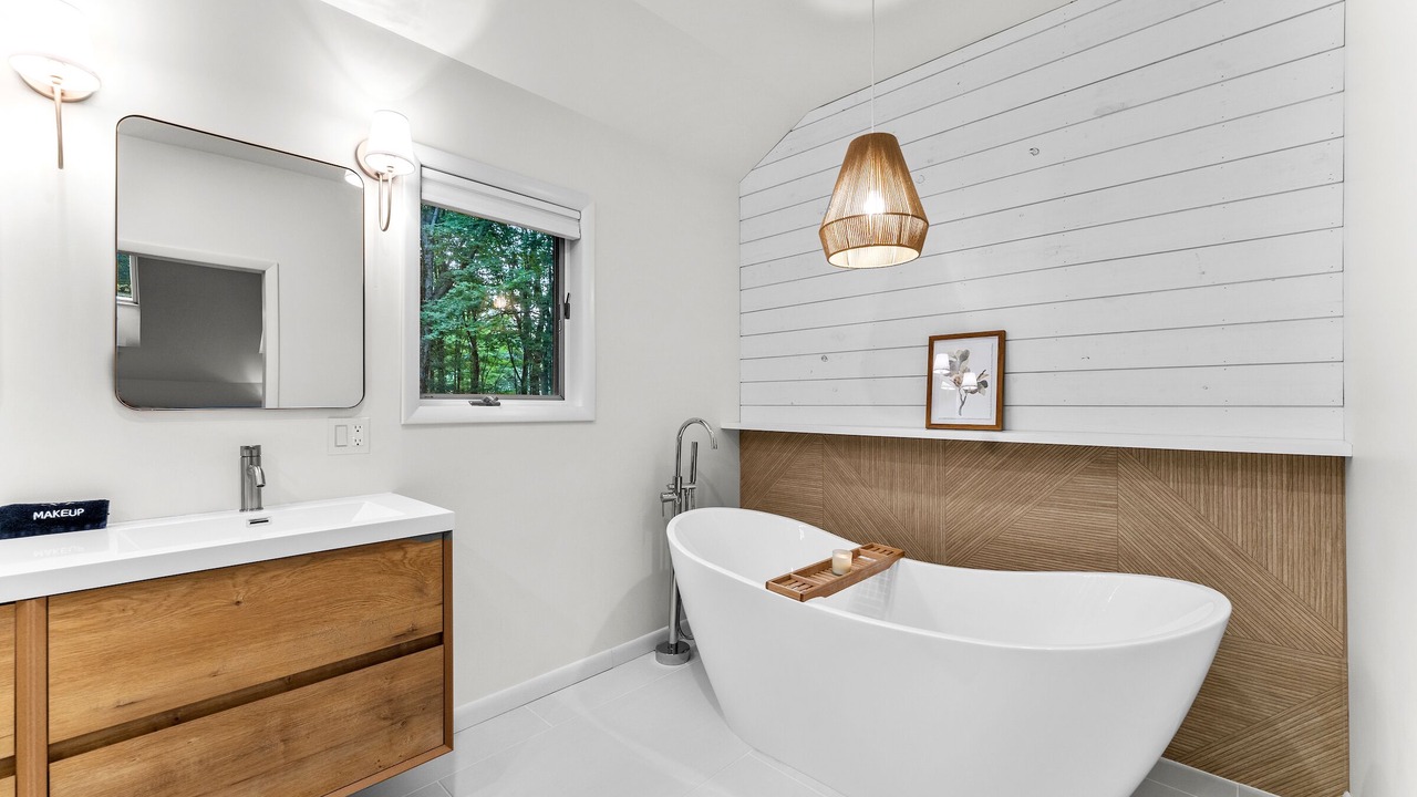 Photo of Bathroom in Ellicottville