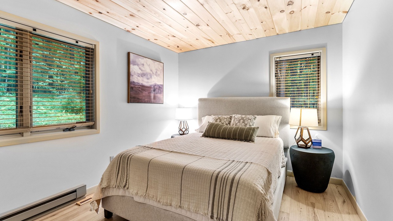 Photo of Bedroom in Ellicottville