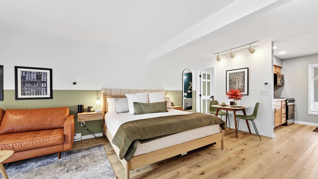 Photo of Bedroom in Ellicottville