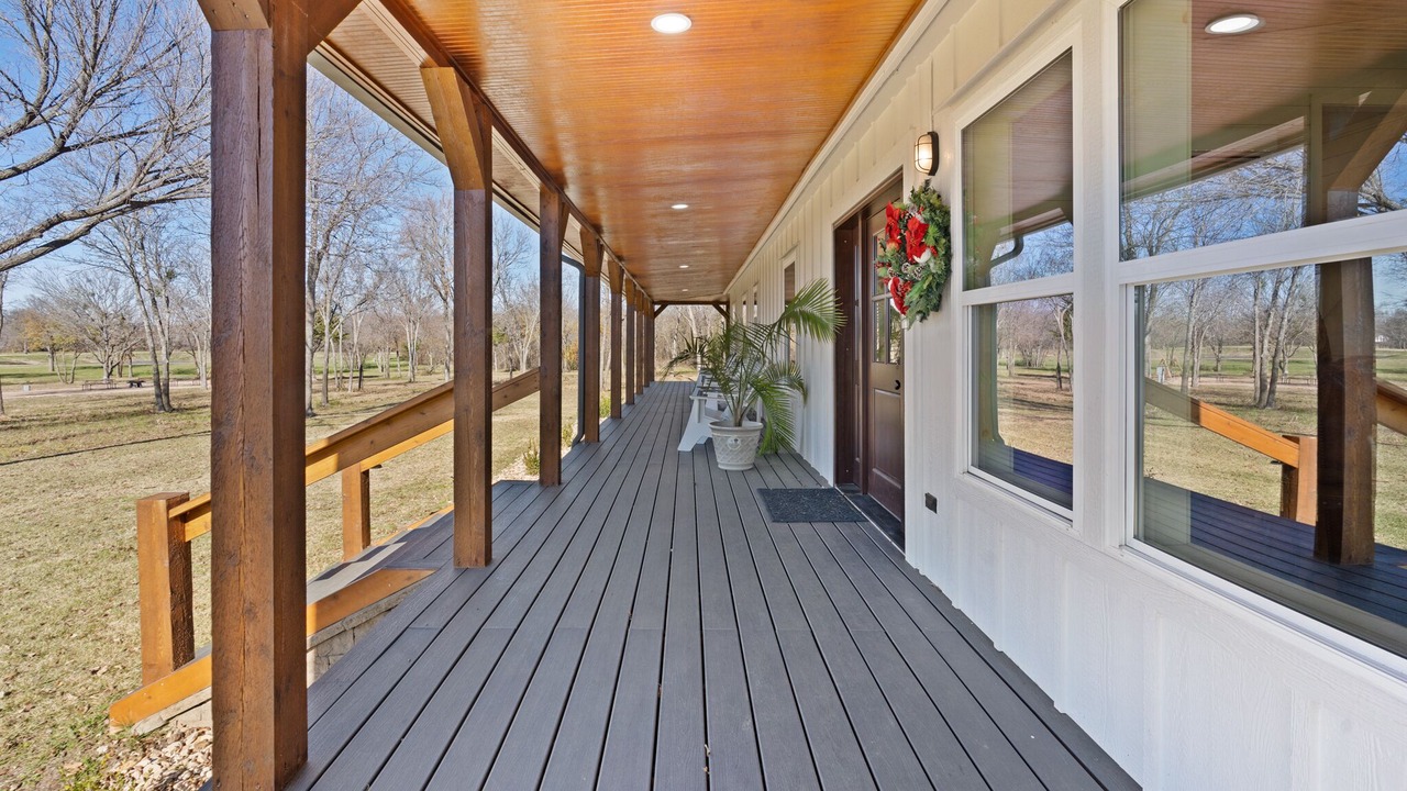 Photo of Patio Balcony in Cleburne