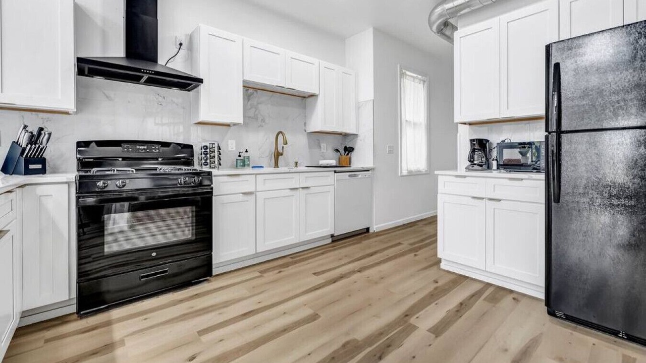 Photo of Kitchen in Front Park