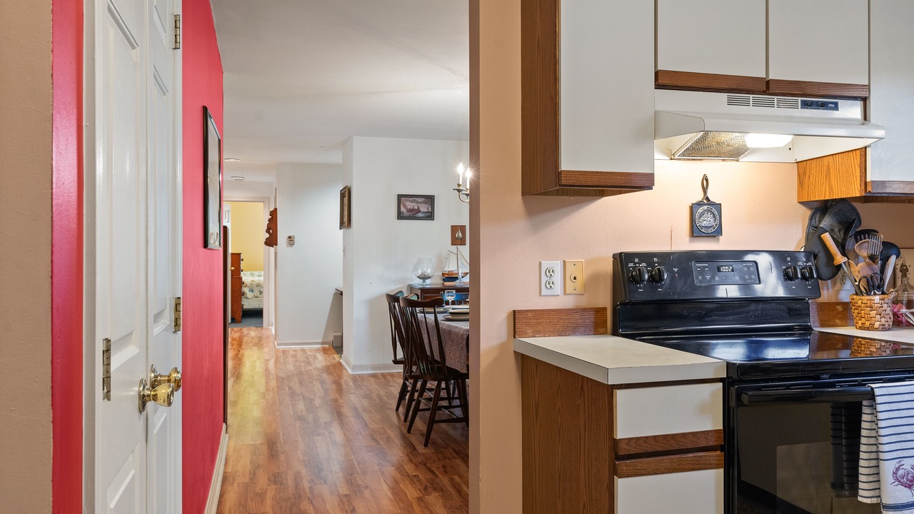 Photo of Kitchen in Cape Porpoise
