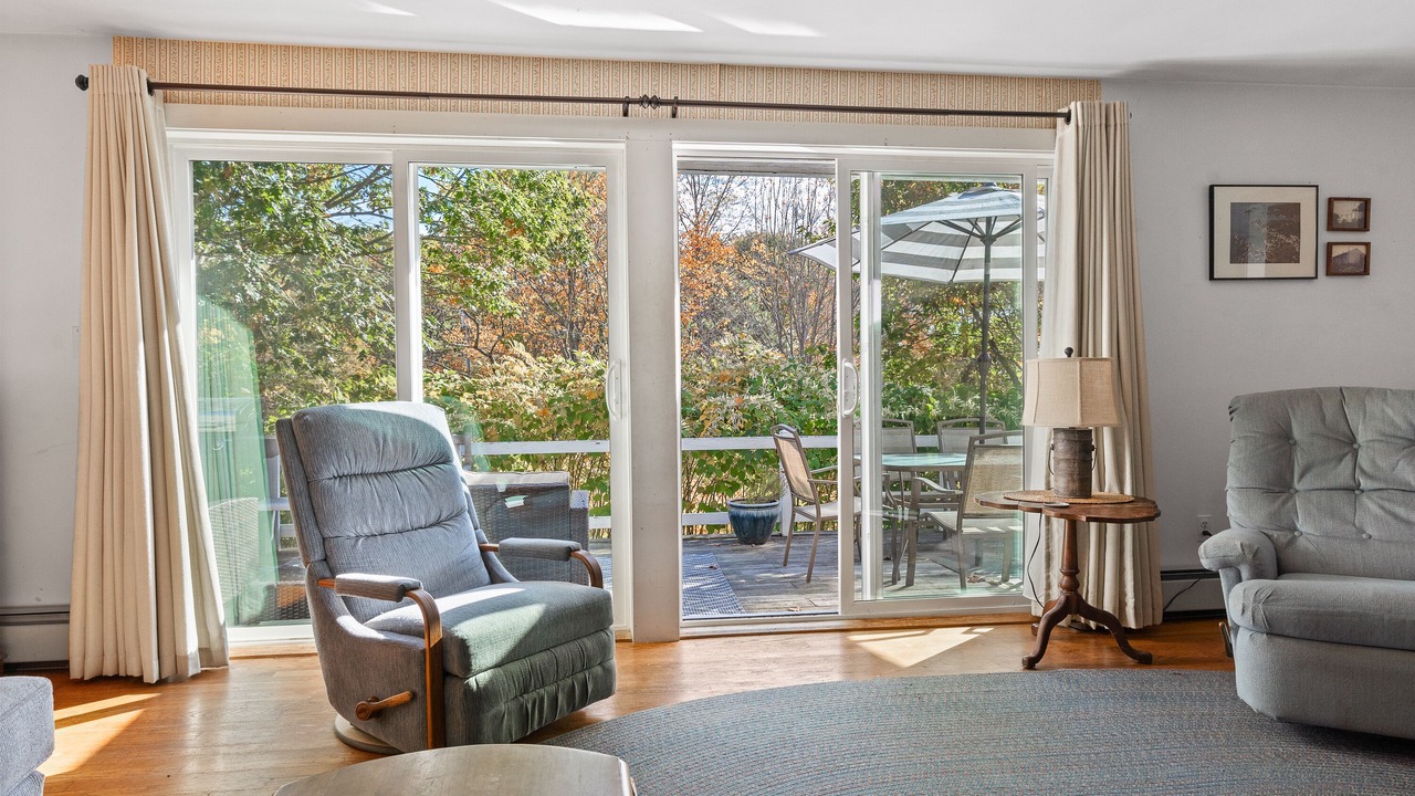 Photo of Livingroom in Cape Porpoise