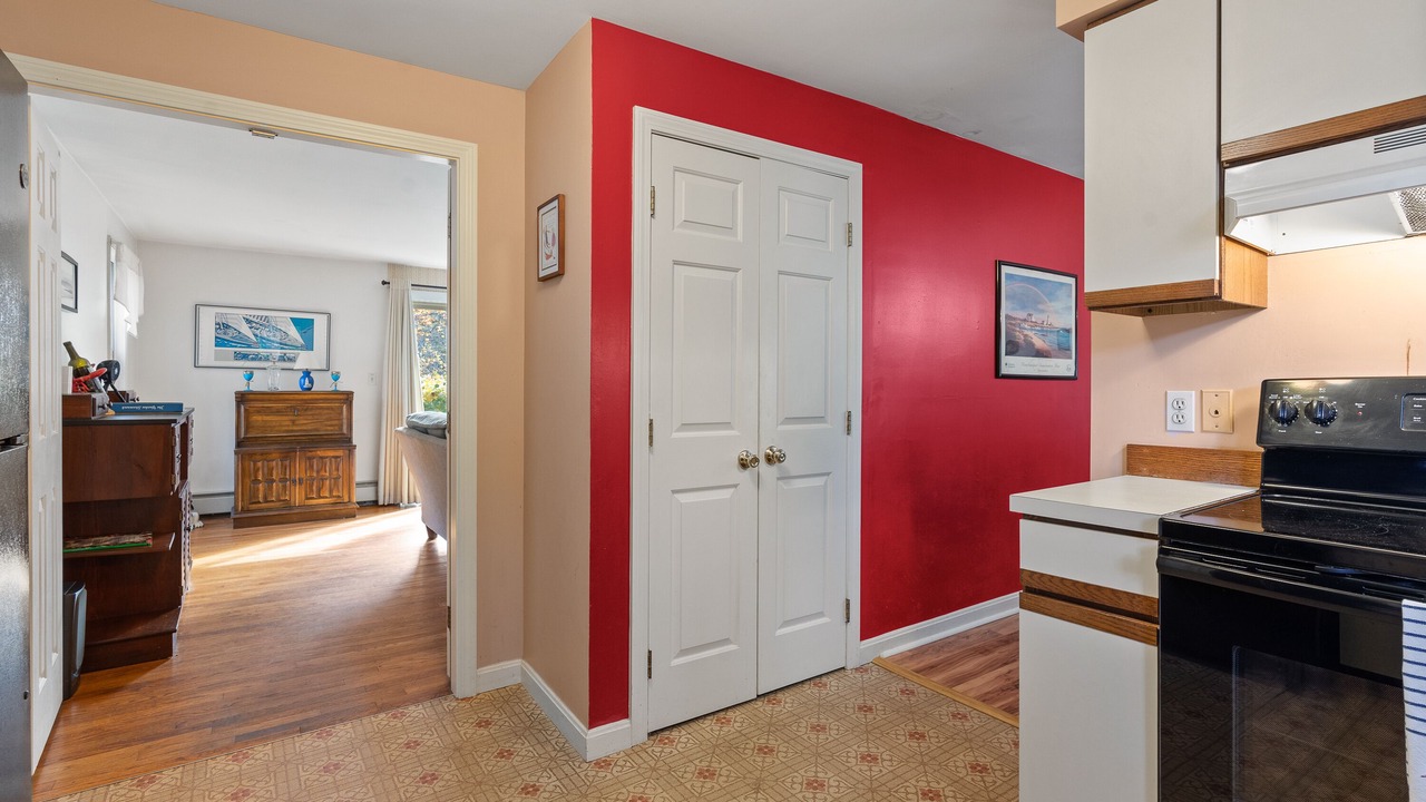 Photo of Kitchen in Cape Porpoise